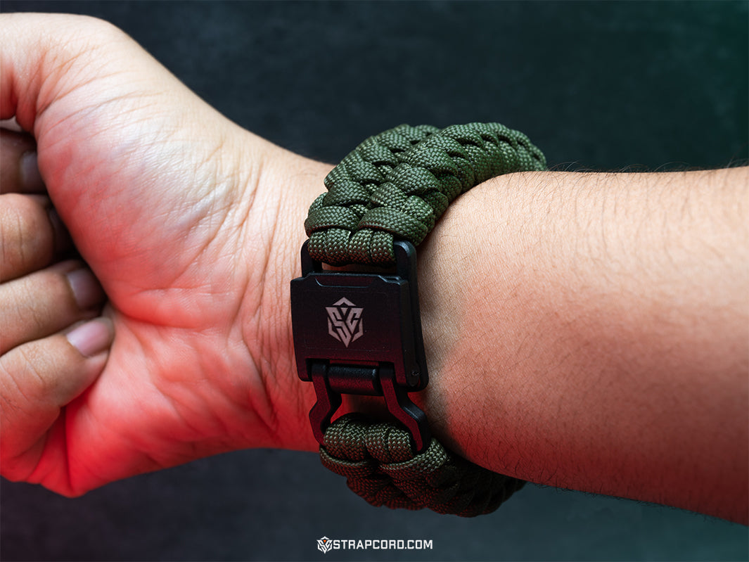 Strapcord Ribs Apple Watch Band Strap Article 003 Olive Drab 6 1065 x 1420